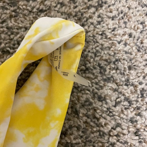 Bathing Suit - Picture 2 of 3